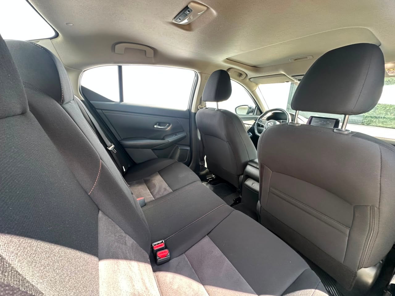 2023 Nissan Sentra SR BI-TONO L4 2.0L 145 CP 4 PUERTAS AUT BA AA