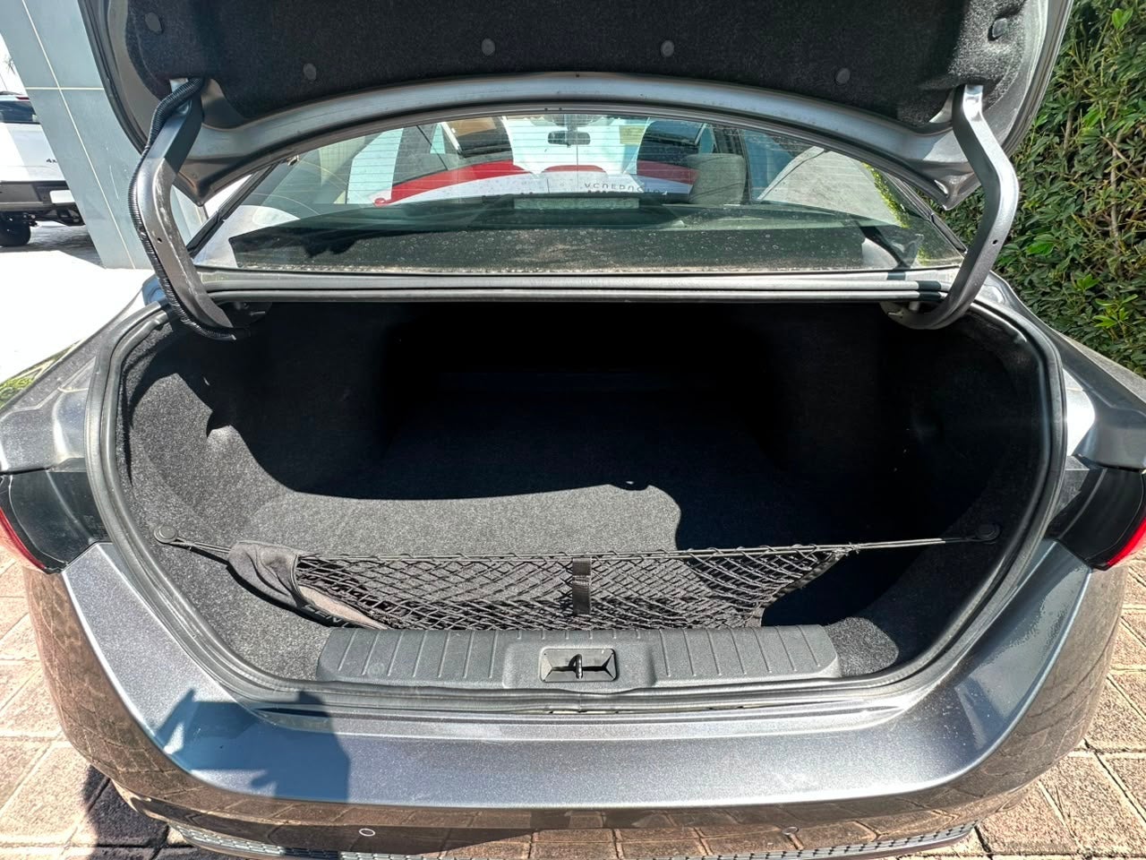 2023 Nissan Sentra SR BI-TONO L4 2.0L 145 CP 4 PUERTAS AUT BA AA