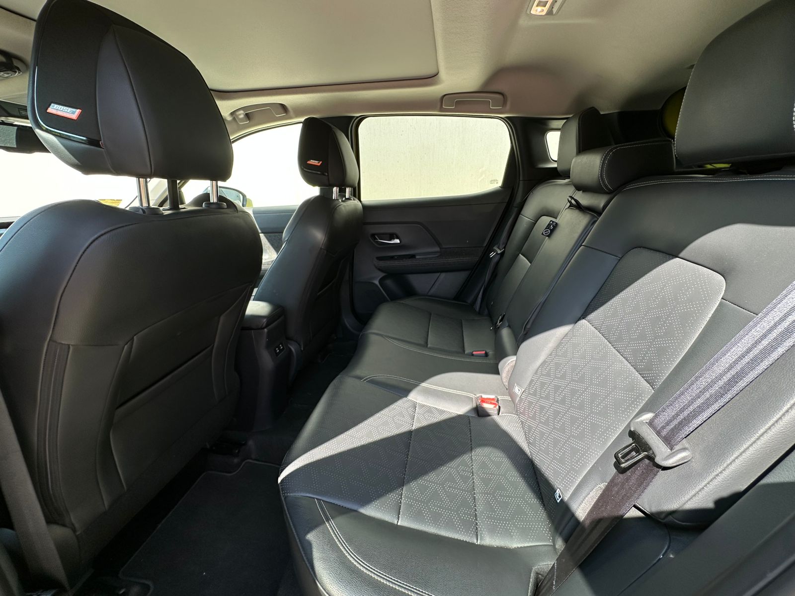 2025 Nissan Kicks PLATINUM, L4, 2.0L, 142 CP, 5 PUERTAS, AUT CVT