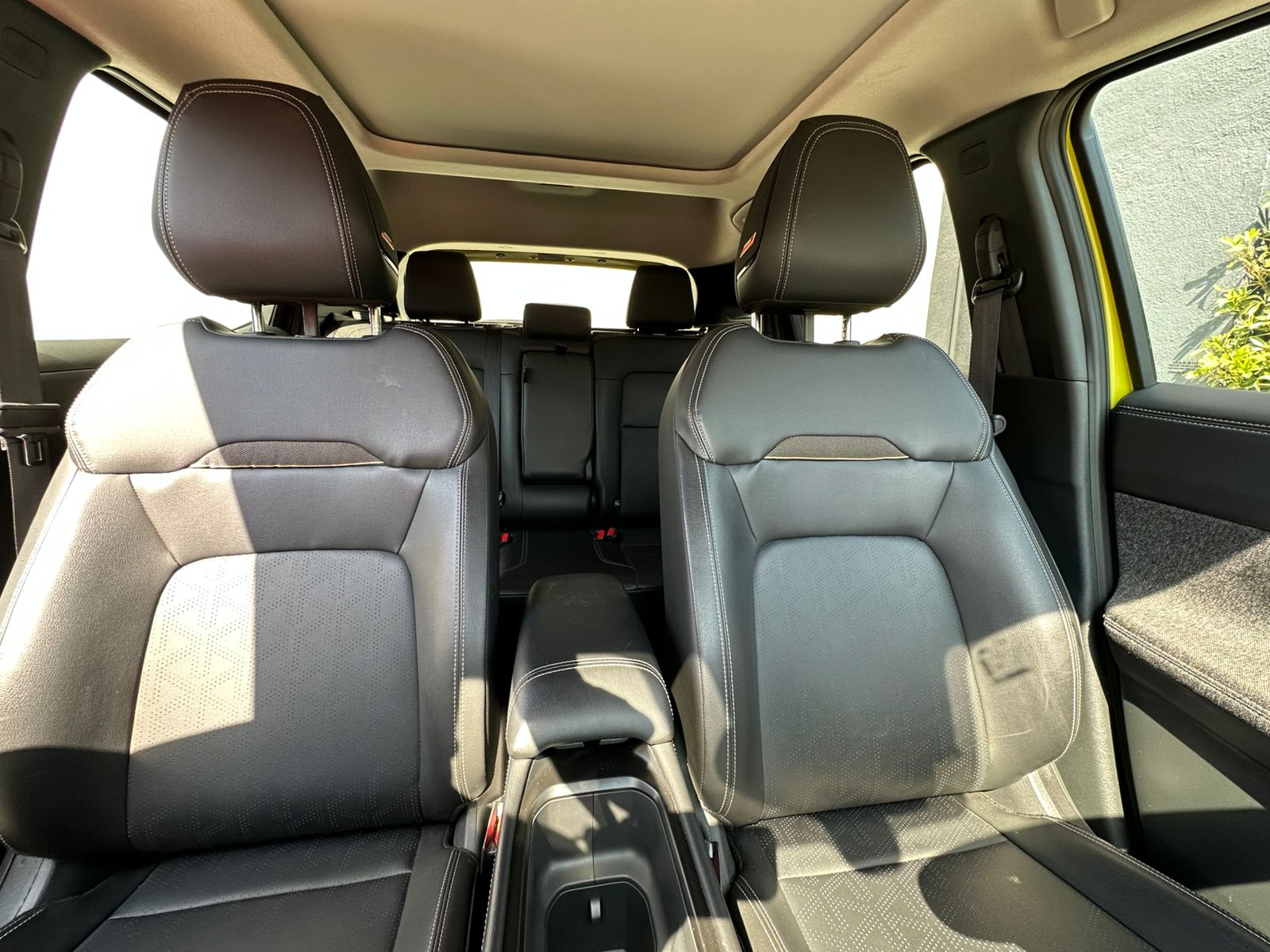 2025 Nissan Kicks PLATINUM, L4, 2.0L, 142 CP, 5 PUERTAS, AUT CVT