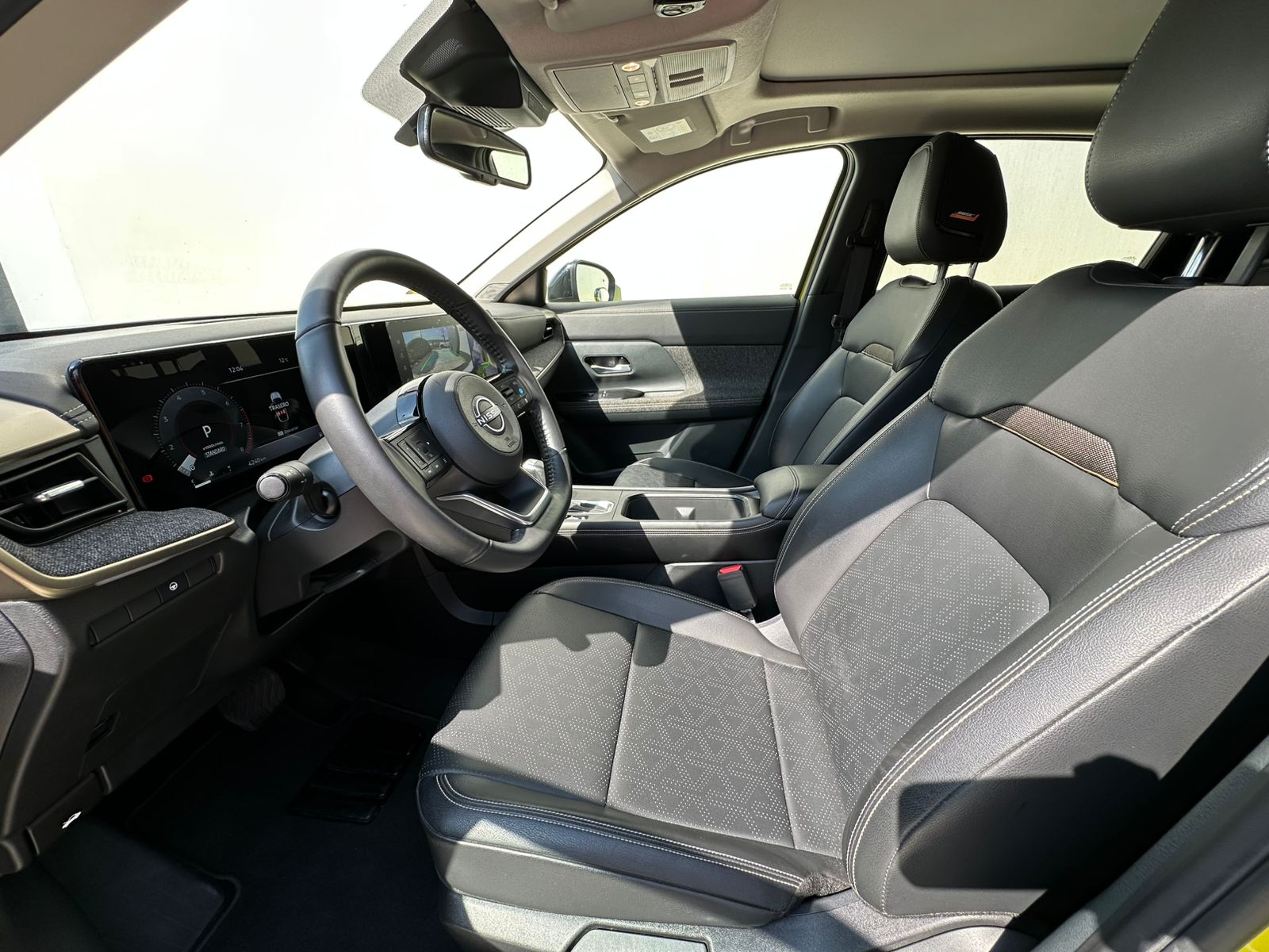 2025 Nissan Kicks PLATINUM, L4, 2.0L, 142 CP, 5 PUERTAS, AUT CVT