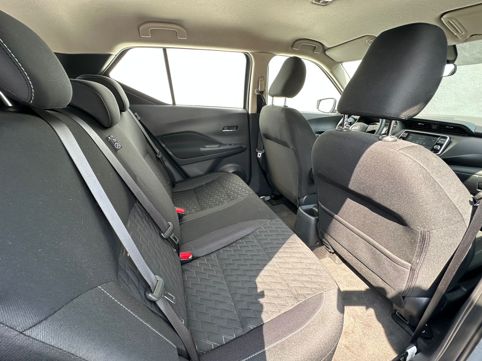 2025 Nissan Kicks Play ADVANCE, L4, 1.6L, 118 CP, 5 PUERTAS, CVT