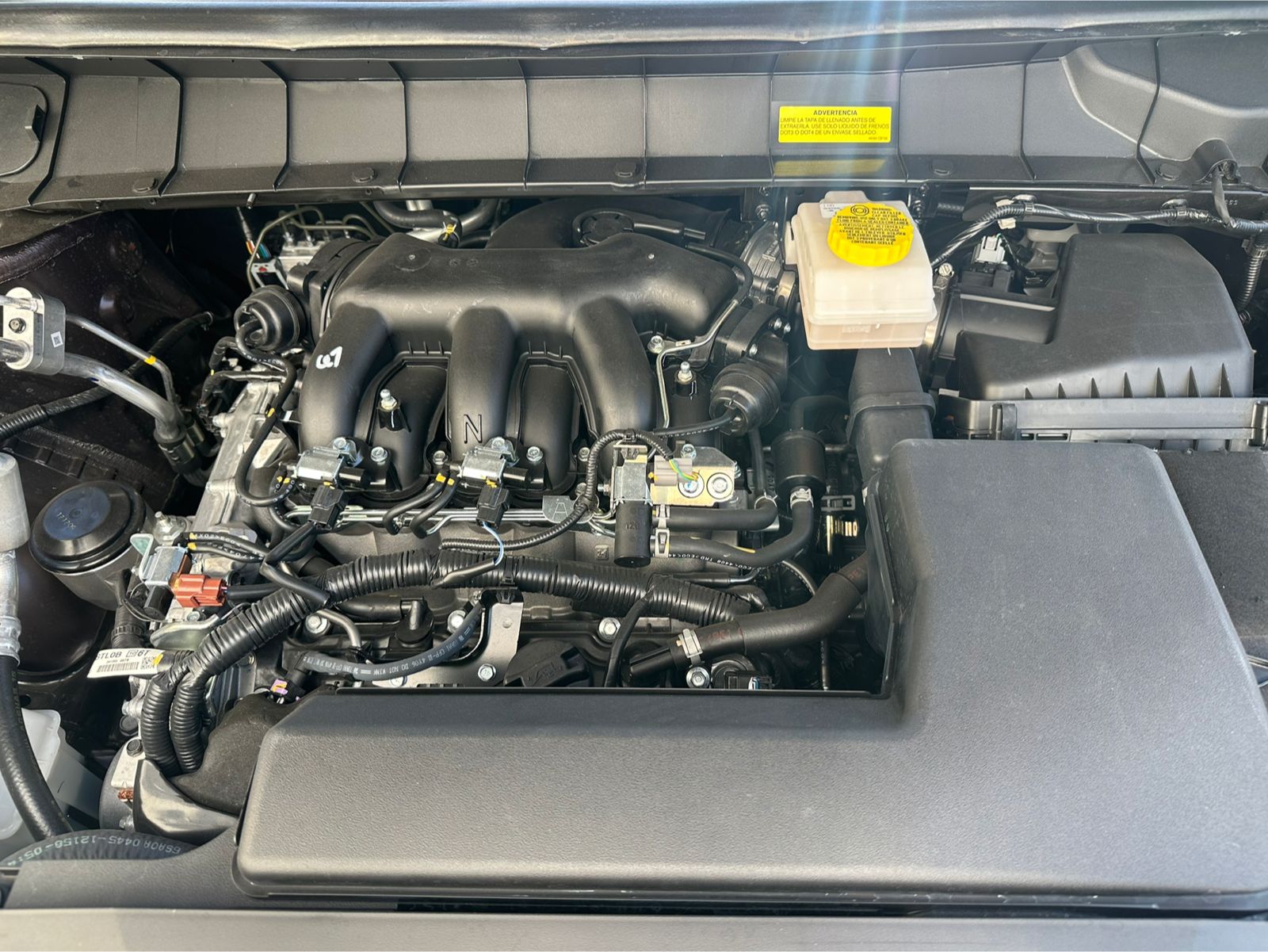 2025 Nissan Pathfinder PLATINUM V6 3.5L 270 CP 5 PUERTAS AUT PIEL BA AA